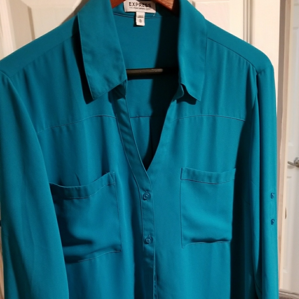 Express Portfino Convertible shirt